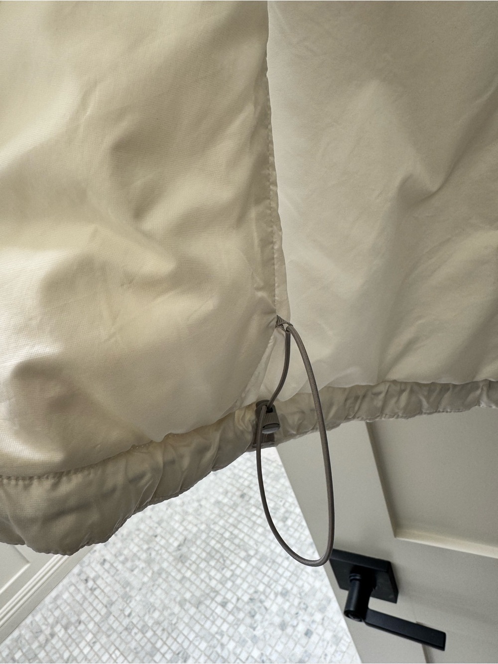 Patagonia Women’s Nanopuff Jacket - Picture 4 of 8